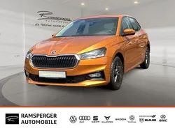 Orange (phoenixorange metallic) Gebraucht 2022 Skoda Fabia Style Limousine | 19.990 € (Fairer Preis)