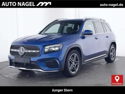 Blau Gebraucht 2024 Mercedes GLB250 AMG line SUV | 53.870 € (Teuer)