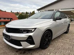 Silber Gebraucht 2024 Opel Astra Limousine | 21.995 € (Guter Preis)