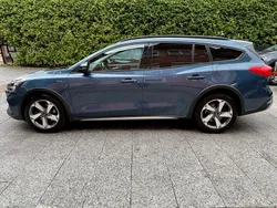 Blau Gebraucht 2020 Ford Focus Active Limousine | 12.980 € (Guter Preis)
