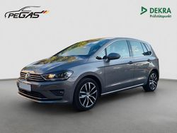 Grau Gebraucht 2015 VW Golf Sportsvan Highline Van / Kleinbus | 13.690 € (Guter Preis)