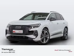 Gletscherweiß metallic Gebraucht 2021 Audi Q4 e-tron S-Line SUV | 34.440 € (Fairer Preis)