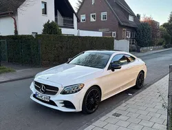Weiß Gebraucht 2021 Mercedes C180 AMG line Plus Coupé | 32.000 €