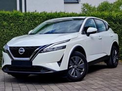 Weiß Gebraucht 2022 Nissan Qashqai Visia SUV | 18.499 € (Guter Preis)