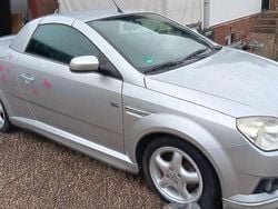 Silber Gebraucht 2006 Opel Tigra OPC Cabrio | 3.400 € (Fairer Preis)