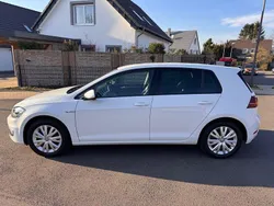 Weiß Gebraucht 2020 VW e-Golf S Kleinwagen | 19.999 € (Teuer)