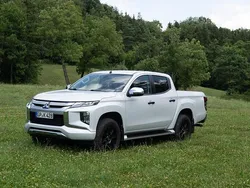 Weiß Gebraucht 2021 Mitsubishi L200 Abholung | 35.000 € (Etwas zu teuer)