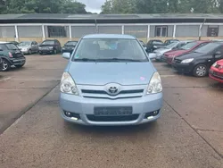 Blau Gebraucht 2007 Toyota Corolla Verso Van / Kleinbus | 3.990 € (Guter Preis)