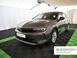 Vulkan grau Gebraucht 2023 Opel Astra Edition Limousine | 17.490 € (Superpreis)