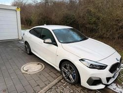 Weiß Gebraucht 2021 BMW M235 M Sport Coupé | 29.999 € (Guter Preis)