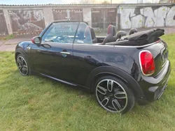 Schwarz Gebraucht 2016 Mini John Cooper Works Cabriolet Cabrio | 20.999 € (Fairer Preis)