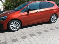 Orange Gebraucht 2018 BMW 225 iPerformance Kombi | 15.500 €