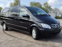 Schwarz Gebraucht 2013 Mercedes Viano Van / Kleinbus | 19.499 € (Fairer Preis)