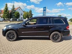 Schwarz Gebraucht 2011 Mercedes GL350 SUV | 11.890 € (Fairer Preis)