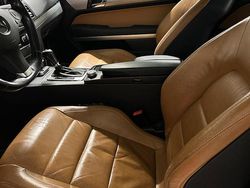 Schwarz Gebraucht 2010 Mercedes 250 Coupé | 7.200 € (Teuer)