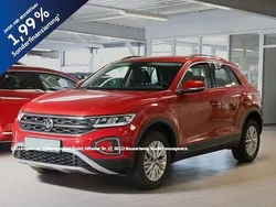 Kings red metallic Gebraucht 2024 VW T-Roc R SUV | 27.498 € (Superpreis)