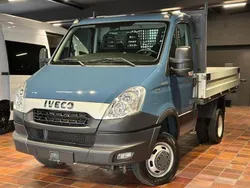 Lyonblau ic424 Gebraucht 2014 Iveco Daily | 59.488 €