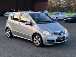 Polarsilber metalliclack Gebraucht 2010 Mercedes A160 Limousine | 2.999 € (Guter Preis)