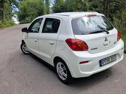 Weiß Gebraucht 2019 Mitsubishi Space Star Kleinwagen | 6.500 € (Fairer Preis)