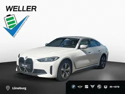 Alpinweiss iii (weiß) Gebraucht 2022 BMW i4 Sport Line Limousine | 37.990 € (Guter Preis)