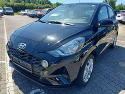 Phantom black / met Gebraucht 2021 Hyundai i10 Trend Kleinwagen | 11.690 € (Fairer Preis)