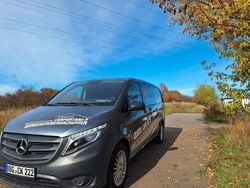 Grau Gebraucht 2017 Mercedes Vito Van / Kleinbus | 15.000 € (Superpreis)