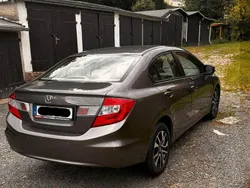 Grau Gebraucht 2016 Honda Civic Limousine | 12.999 € (Superpreis)