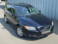 Blau Gebraucht 2011 Volvo V70 Momentum Kombi | 10.999 € (Fairer Preis)
