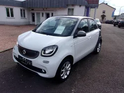 Weiss Gebraucht 2019 Smart ForFour Limousine | 10.990 € (Fairer Preis)