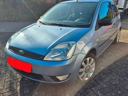Blau Gebraucht 2004 Ford Fiesta Limousine | 1.850 € (Fairer Preis)