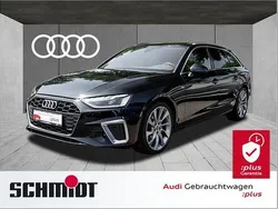 Mythosschwarz metallic Gebraucht 2024 Audi A4 S-Line Kombi | 35.840 € (Guter Preis)