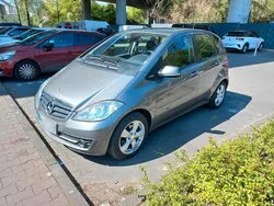 Grau Gebraucht 2011 Mercedes A160 Limousine | 5.399 € (Fairer Preis)