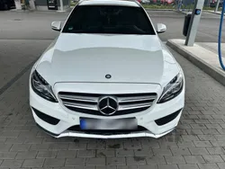Weiß Gebraucht 2017 Mercedes C250 AMG line Kombi | 21.500 € (Etwas zu teuer)