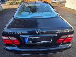 Blau Gebraucht 2000 Mercedes CLK230 Avantgarde Coupé | 6.800 € (Teuer)