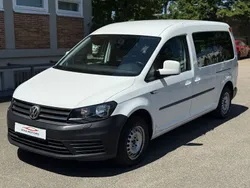 Weiß Gebraucht 2018 VW Caddy Maxi Van / Kleinbus | 11.999 € (Etwas zu teuer)