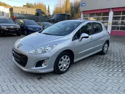 Silber Gebraucht 2011 Peugeot 308 Active Limousine | 3.900 € (Etwas zu teuer)