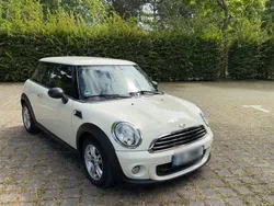 Beige Gebraucht 2011 Mini ONE Kleinwagen | 4.990 € (Fairer Preis)