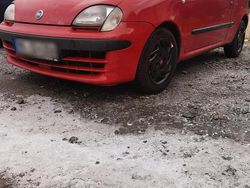 Rot Gebraucht 2001 Fiat Seicento Kleinwagen | 1.300 € (Etwas zu teuer)