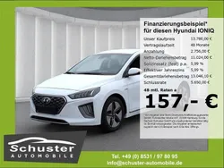 Weiß Gebraucht 2020 Hyundai Ioniq Limousine | 13.780 € (Guter Preis)