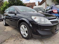 Schwarz Gebraucht 2007 Opel Astra Catch Me Kleinwagen | 3.490 € (Fairer Preis)