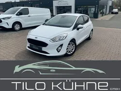 Weiß Gebraucht 2019 Ford Fiesta Cool & Connect Kleinwagen | 9.700 € (Fairer Preis)