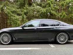 Grau Gebraucht 2018 BMW 750 Performance Limousine | 42.300 € (Guter Preis)