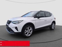 Weiß Gebraucht 2024 Seat Arona FR SUV | 23.970 € (Etwas zu teuer)