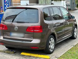 Gebraucht 2015 VW Touran Van / Kleinbus | 5.000 €