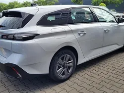 Weiss Neu 2025 Peugeot 308 Active Kombi | 29.449 € (Guter Preis)