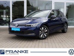 Blau Gebraucht 2024 VW Golf VIII Move Limousine | 23.900 € (Guter Preis)
