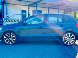 Grau Gebraucht 2014 VW Polo Comfortline Kleinwagen | 7.400 € (Fairer Preis)