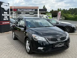Schwarz Gebraucht 2012 Kia Ceed 2 Coupé | 4.490 € (Guter Preis)