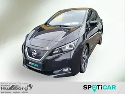 Schwarz metallic Gebraucht 2020 Nissan Leaf Tekna Kleinwagen | 14.870 € (Guter Preis)