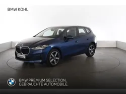 Blau Gebraucht 2024 BMW 218 Active Tourer Luxury Line Van / Kleinbus | 28.580 € (Superpreis)